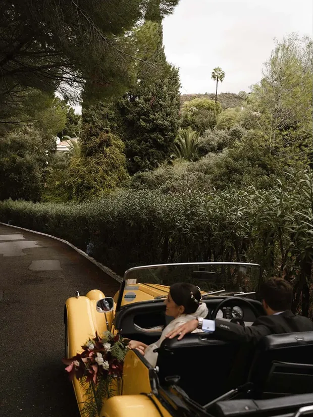 Flores de mesa para una boda en venue exclusivo