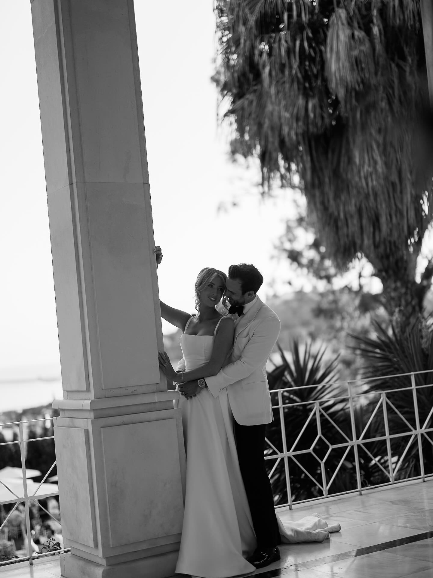 ceremonia de la boda de Aisling y Podge entre Palacio Monte Miramar y Palacio La Concha