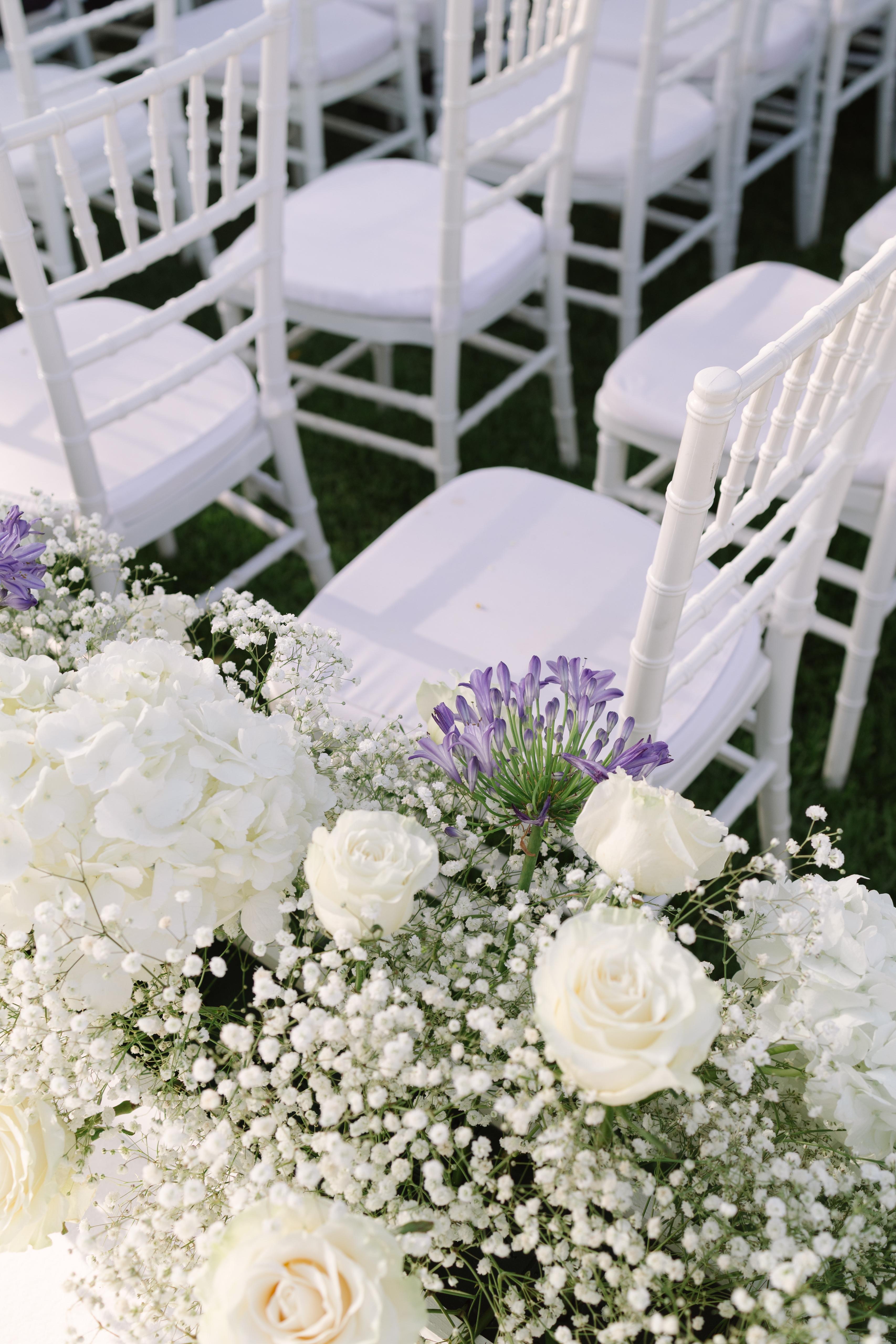 Wedding flowers for Elinor and Ryan at Palacio Monte Miramar