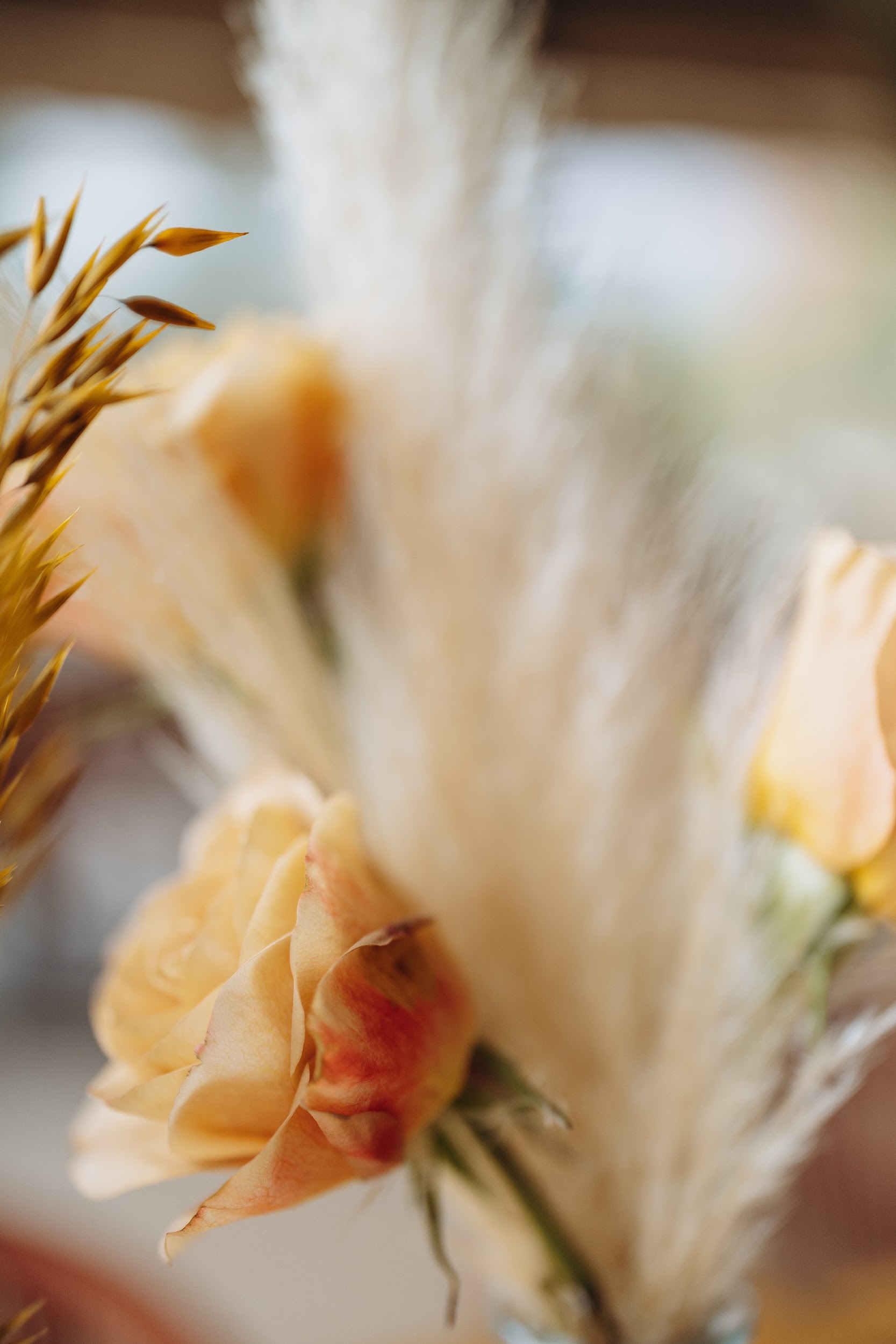 ambiente del banquete de la boda de Jens & Jessy en Oyana Beach Club Marbella Restaurant