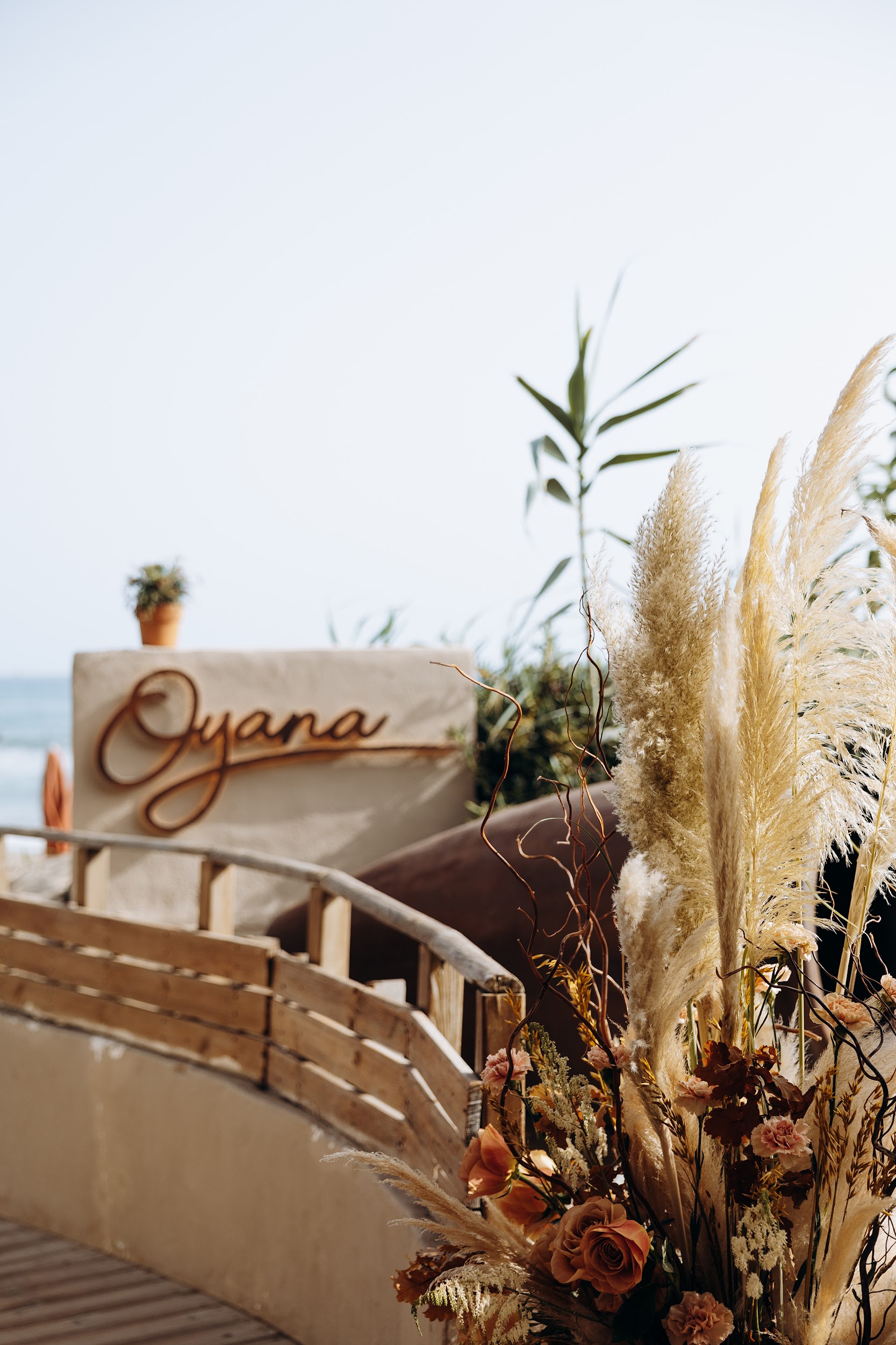 recepción de la boda de Jens & Jessy en Oyana Beach Club Marbella Restaurant