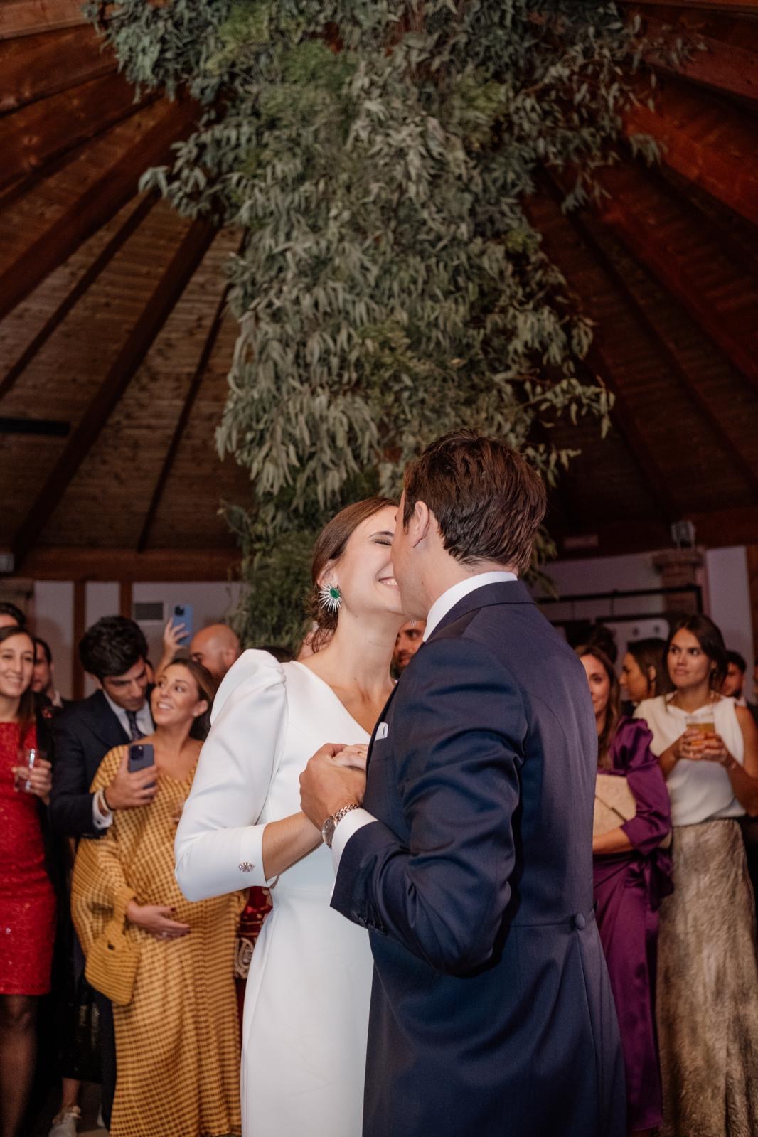 Pasillo nupcial decorado