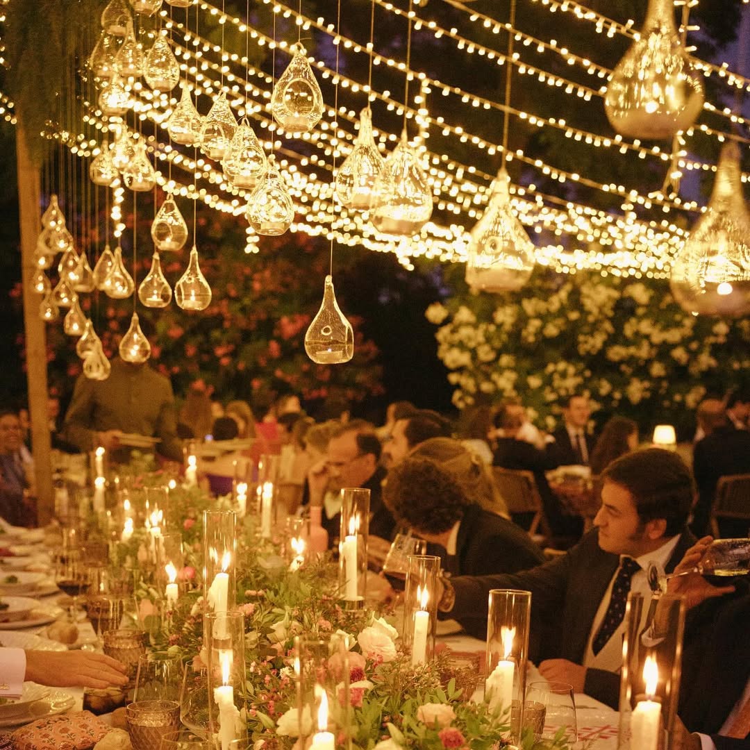 instalación floral de la celebración de Pilar Rubio Olivares